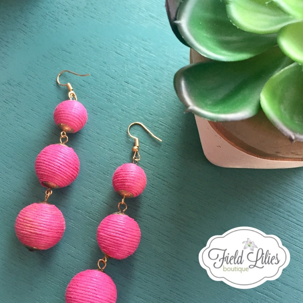 ⚡️SALE⚡️🆕 Pink Ball Drop Earrings